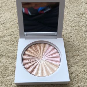 OFRA highlighter